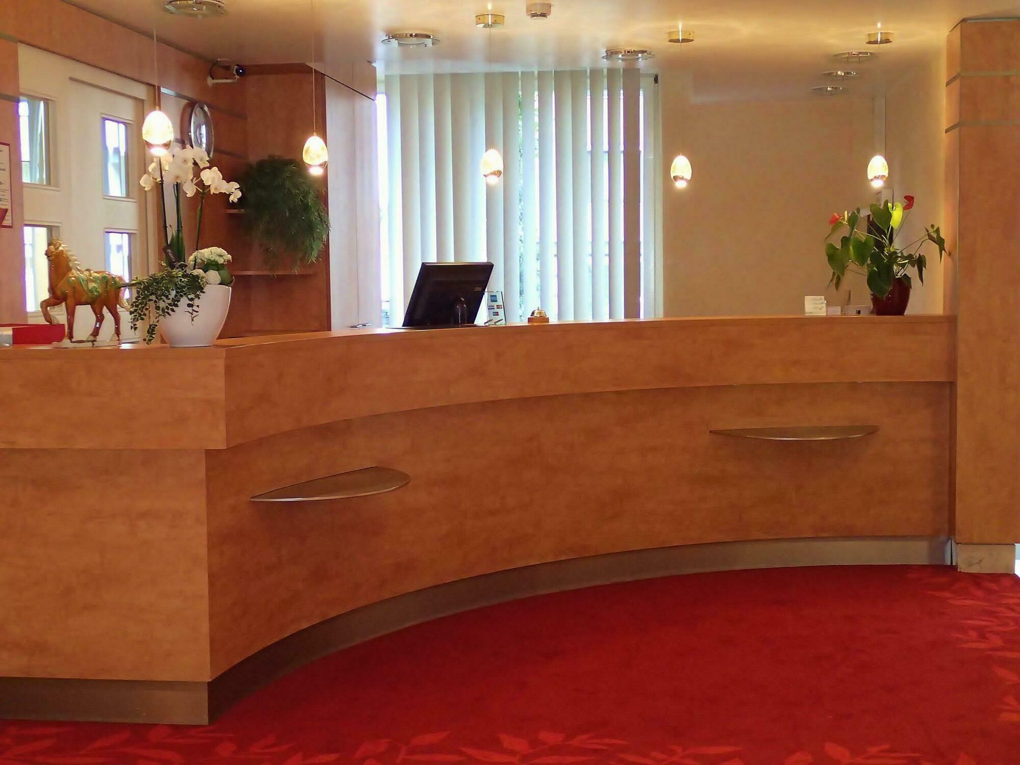 Hotel Mingarden 뒤셀도르프 외부 사진